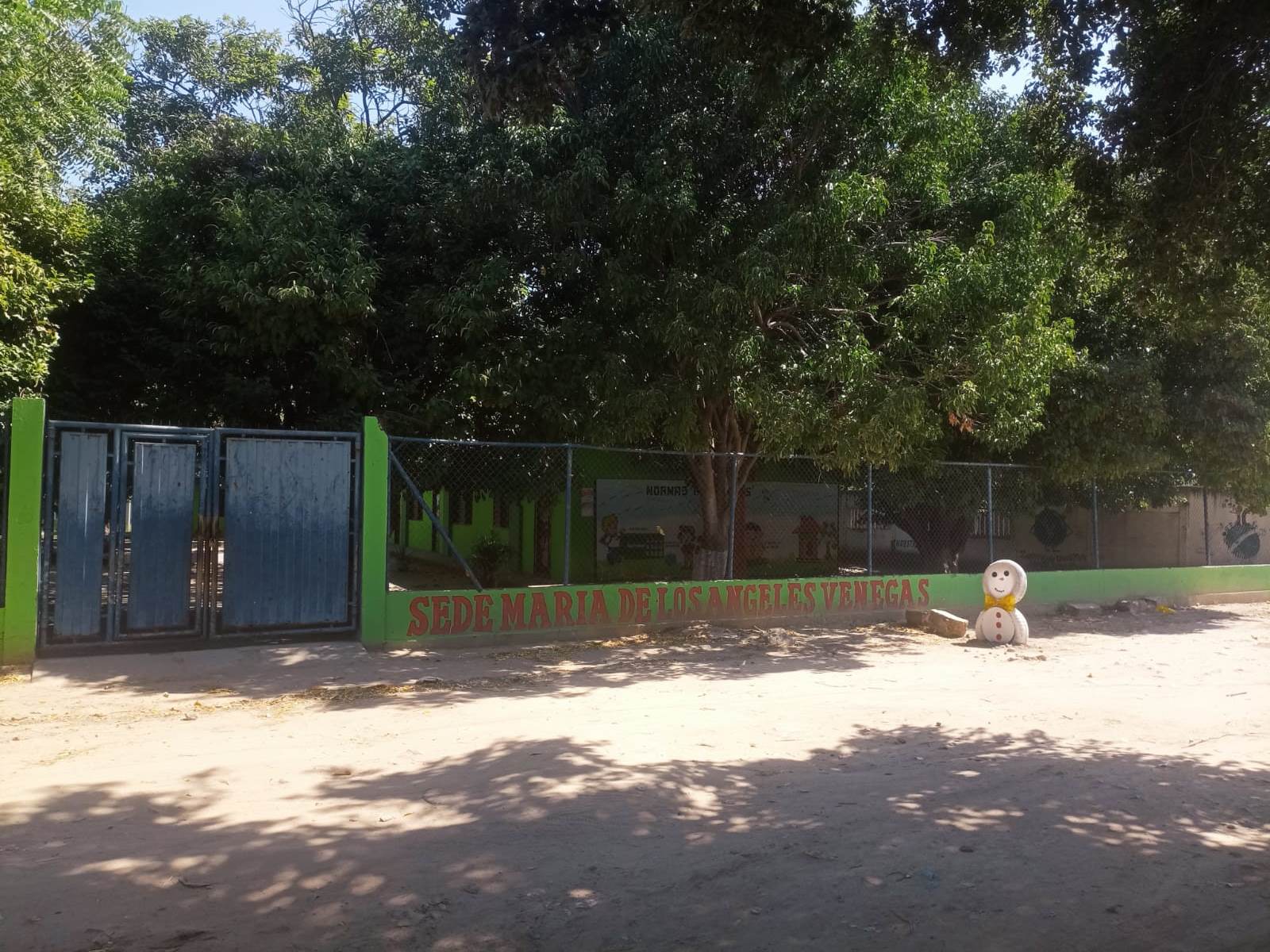 Escuela Mar&iacute;a de los &Aacute;ngeles Venegas